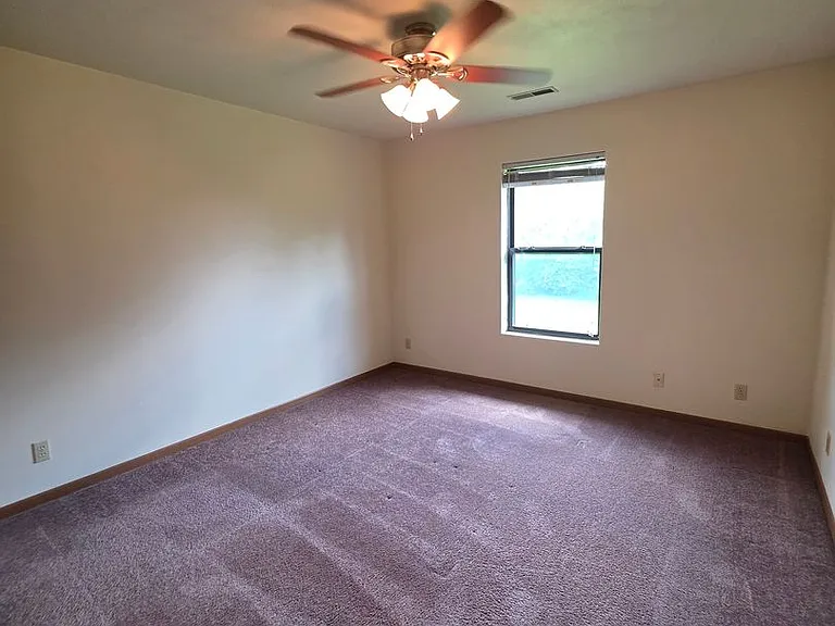 6315 Garrett Ln — Photo 33