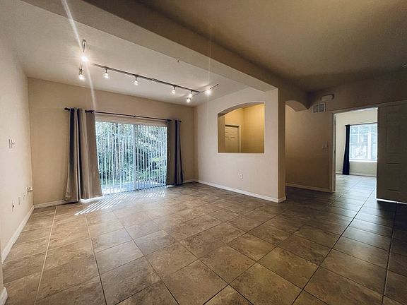 5th image of 13160 Bella Casa Cir APT 1108