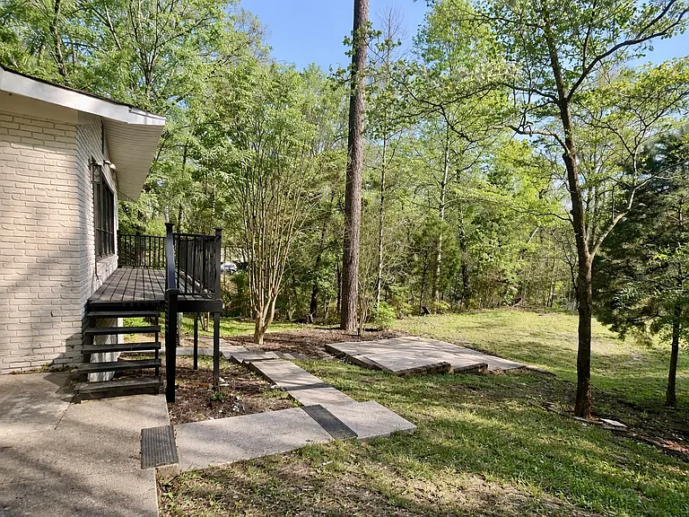 323 Forrest Glen Rd — Photo 14