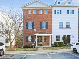 18725 Falling River Dr, Gaithersburg, MD 20879