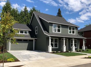 10320 SE 54th St, Milwaukie, OR 97222