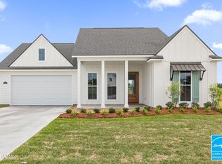 1302 Bayou Trce, Breaux Bridge, LA 70517
