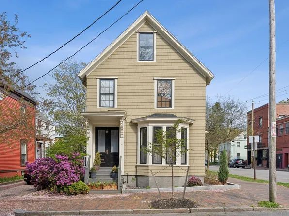 71 Carleton Street, Portland, ME 04102