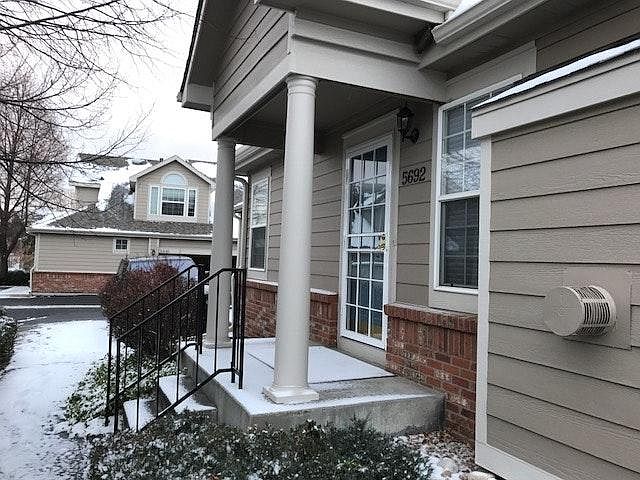 Front porch 3 step entrance