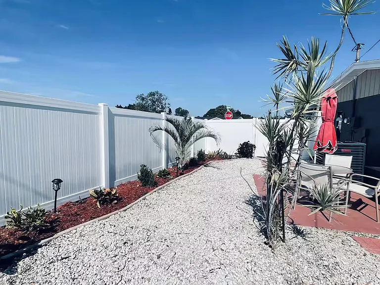 4004 Baden Dr — Photo 30