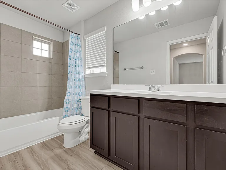 6518 Wenlock Dr — Photo 19