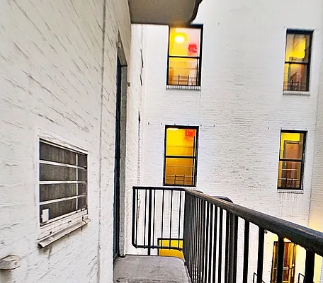 Rented by A Space Realty NY LLC | media 10