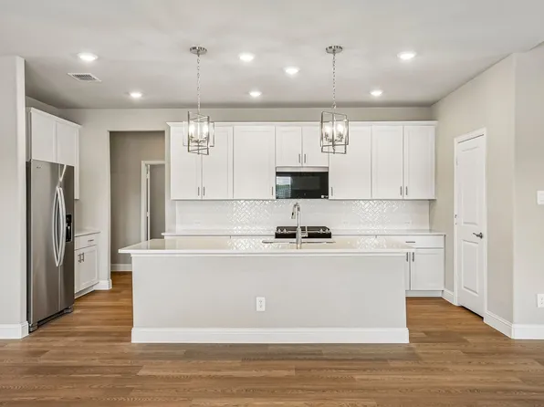 3512 Bastrop Dr, Farmersville, TX 75442