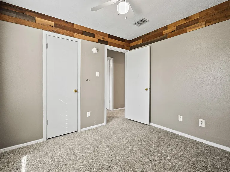 3877 Pecan Cir — Photo 15
