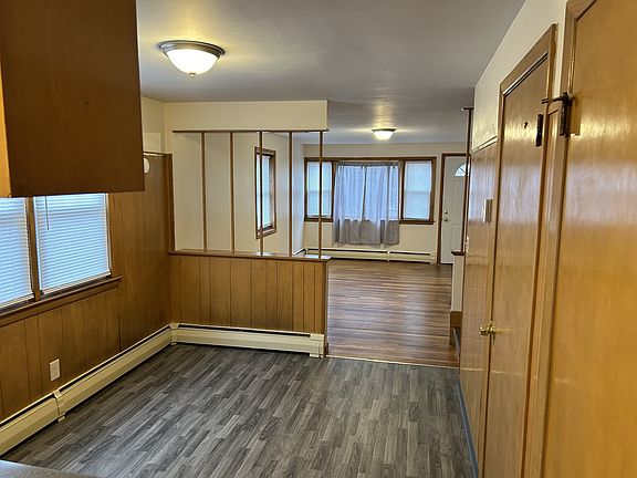 3rd image of 106 Midwood St #2