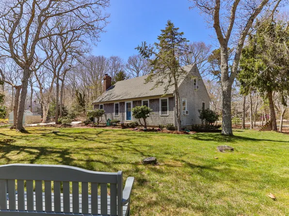 424 Holly Avenue, Brewster, MA 02631