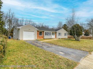 37 Toomin Dr, Neptune, NJ 07753