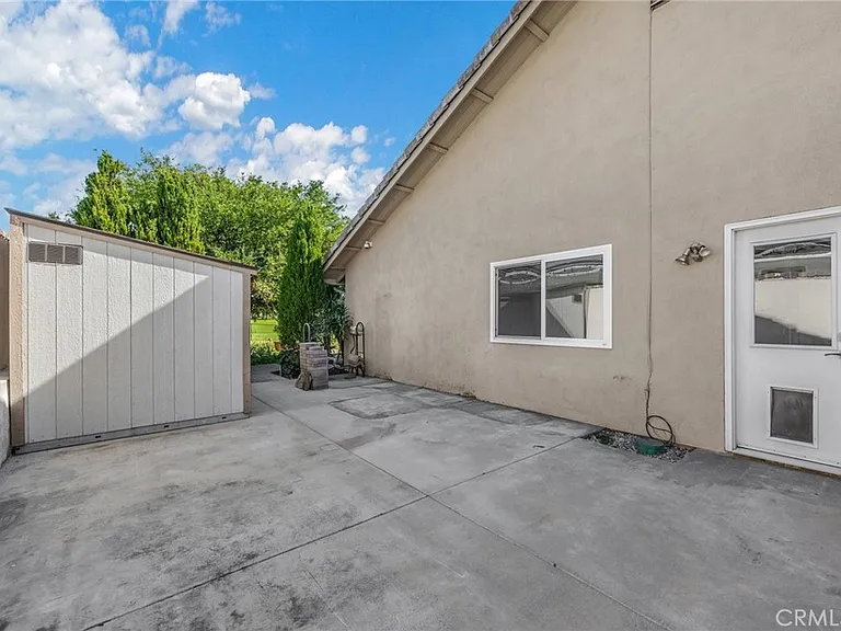 6042 Foxfield Ln — Photo 9