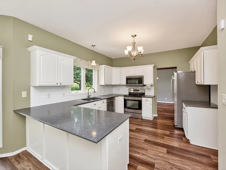 5226 SE 31st Ct — Photo 13