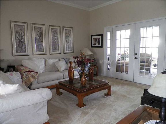 3rd image of 1401 Gleneagles Dr