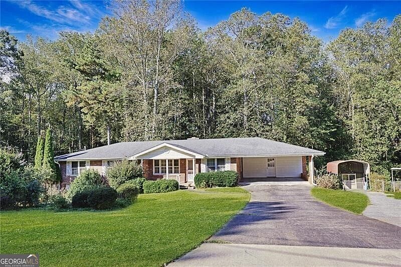 1st image of 835 Tranquil Dr