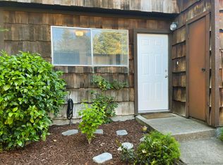 1358 Parkway Dr, Rohnert Park, CA 94928