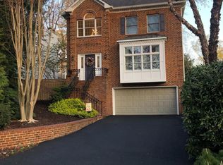 6858 Saint Albans Rd, Mc Lean, VA 22101