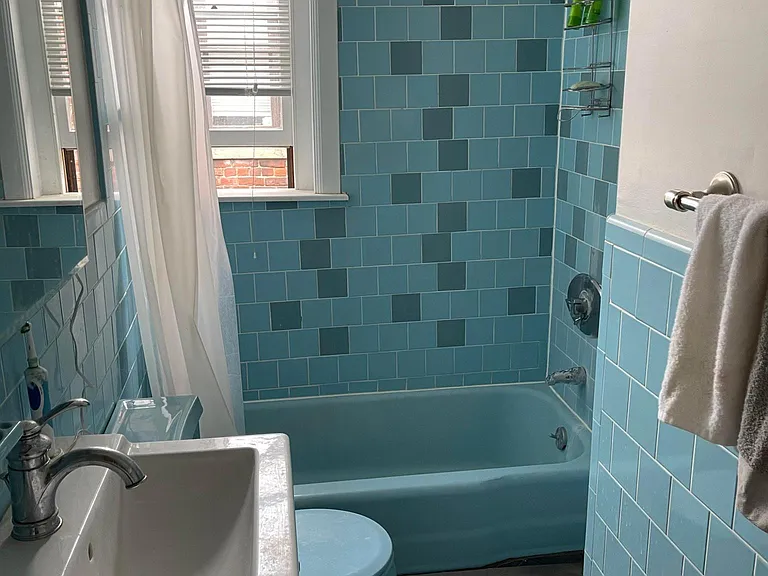 40 Grove St — Photo 15