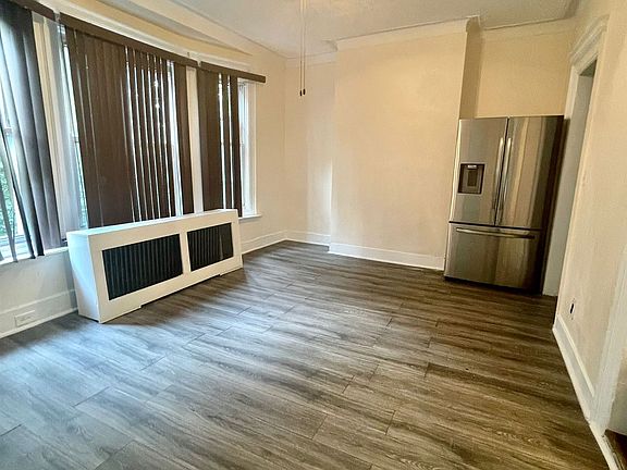 4th image of 7 Lincoln Ter Floor 1
