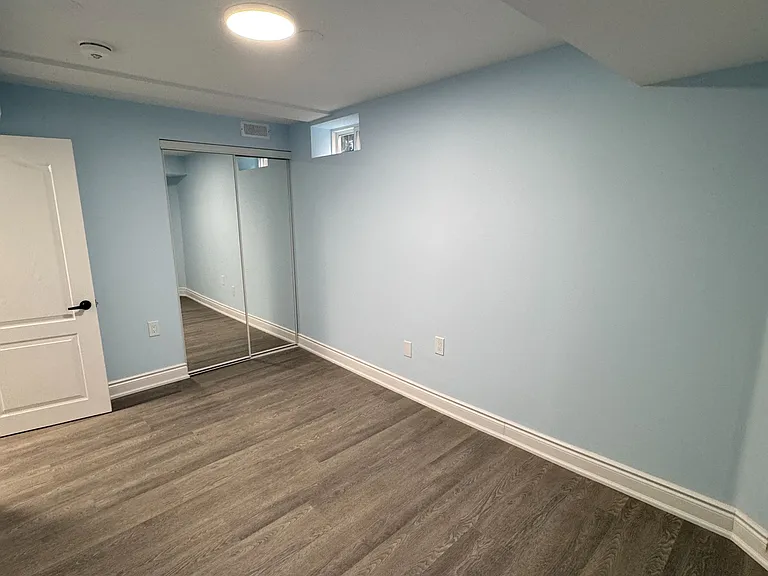 1258 Vanrose St #BASEMENT — Photo 6