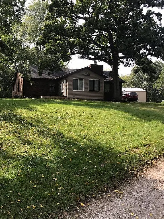 6201 Strode Rd photo 1