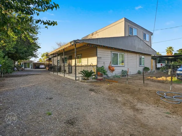 8429 Fuller Dr, Bakersfield, CA 93307