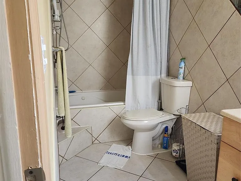8705 NW 38th Dr #7B — Photo 11