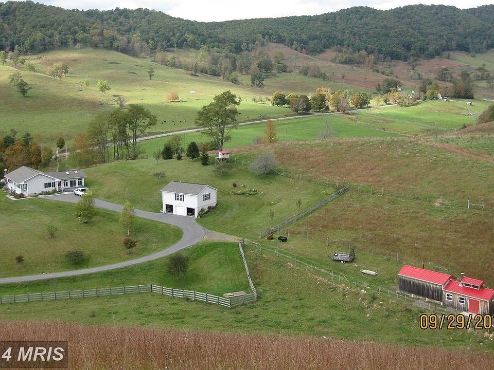 View of House - Garage - Maple Sugar Shack