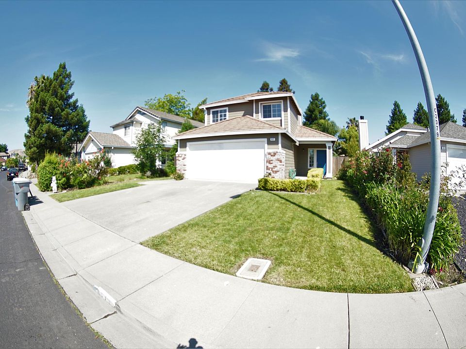 1st image of 817 Celestine Cir