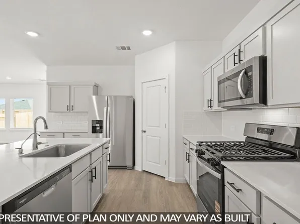 106 Rustic Creek Ct, Dayton, TX 77535