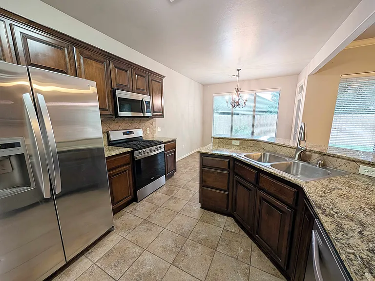19100 Canyon Creek Pl — Photo 6