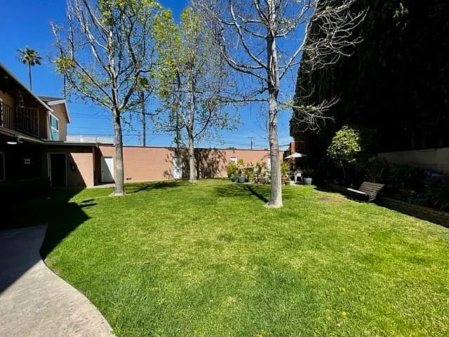 1811 W Sallie Ln #C10 — Photo 13