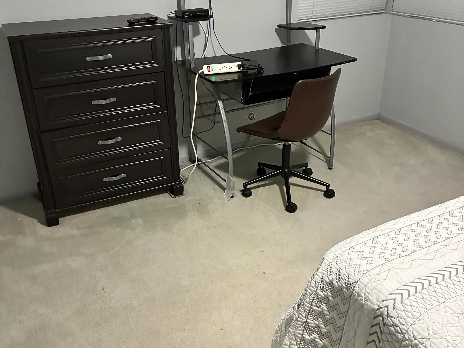 1 bed, 630 sqft, $1,000 — Photo 3