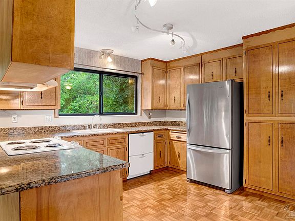 4th image of 3335 Pursell Ln