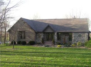 129 Keystone Park Rd, New Alexandria, PA 15670