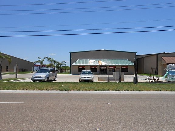 2nd image of 8022 W Expressway 83
