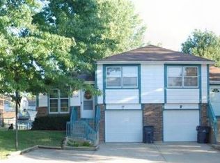 1424 E 124th St, Olathe, KS 66061