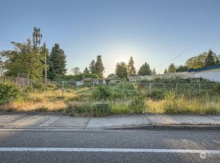 12463 Des Moines Memorial Dr S, Seattle, WA