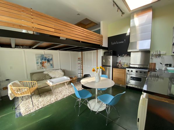 744 Elm St APT A
