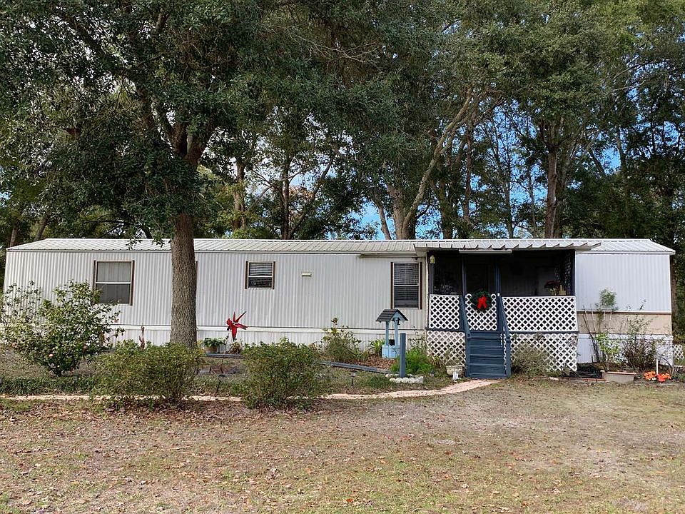 1st image of 162 SW Hosford Ct
