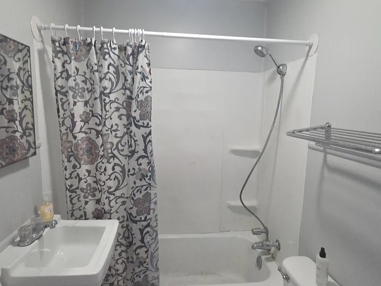 327 Hayes St — Photo 5