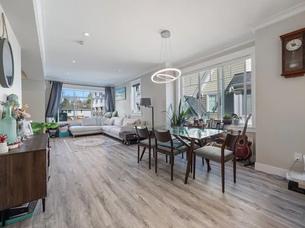 9728 Alberta Rd #17, Richmond, BC V6Y 0J2