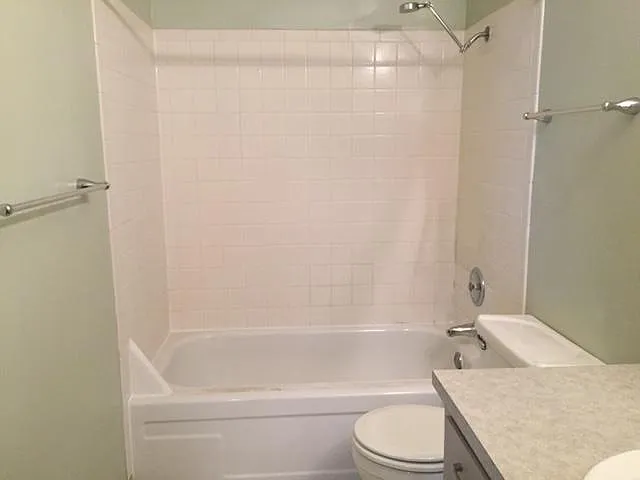 1231 SE Bush St — Photo 5