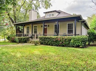 794 Thornton Pl, Hendersonville, NC 28739
