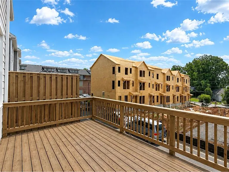 3618 Georgia Ave — Photo 40