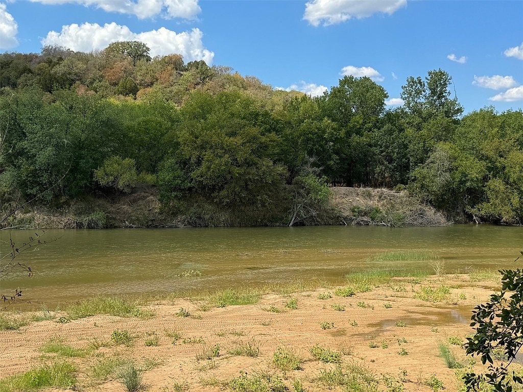 T 3 1061 River View Rd, Millsap, TX 76066 MLS 20441757 Zillow