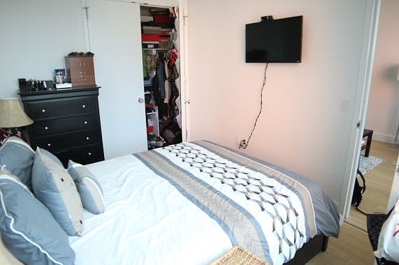 1st image of 10 City Pt APT 27B
