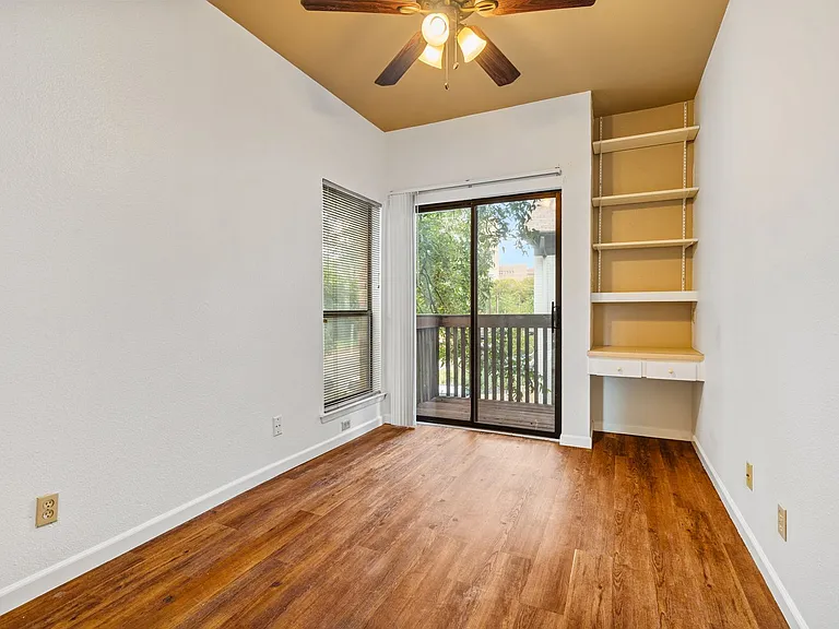 612 Park Pl #201 — Photo 13
