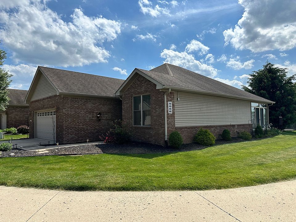 2nd image of 484 Glenview Dr